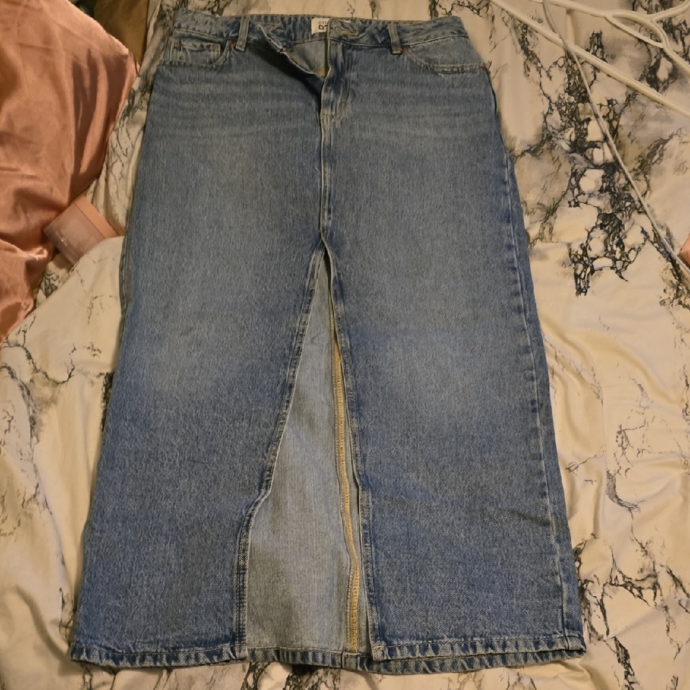 Dynamite Blue Denim Skirt
